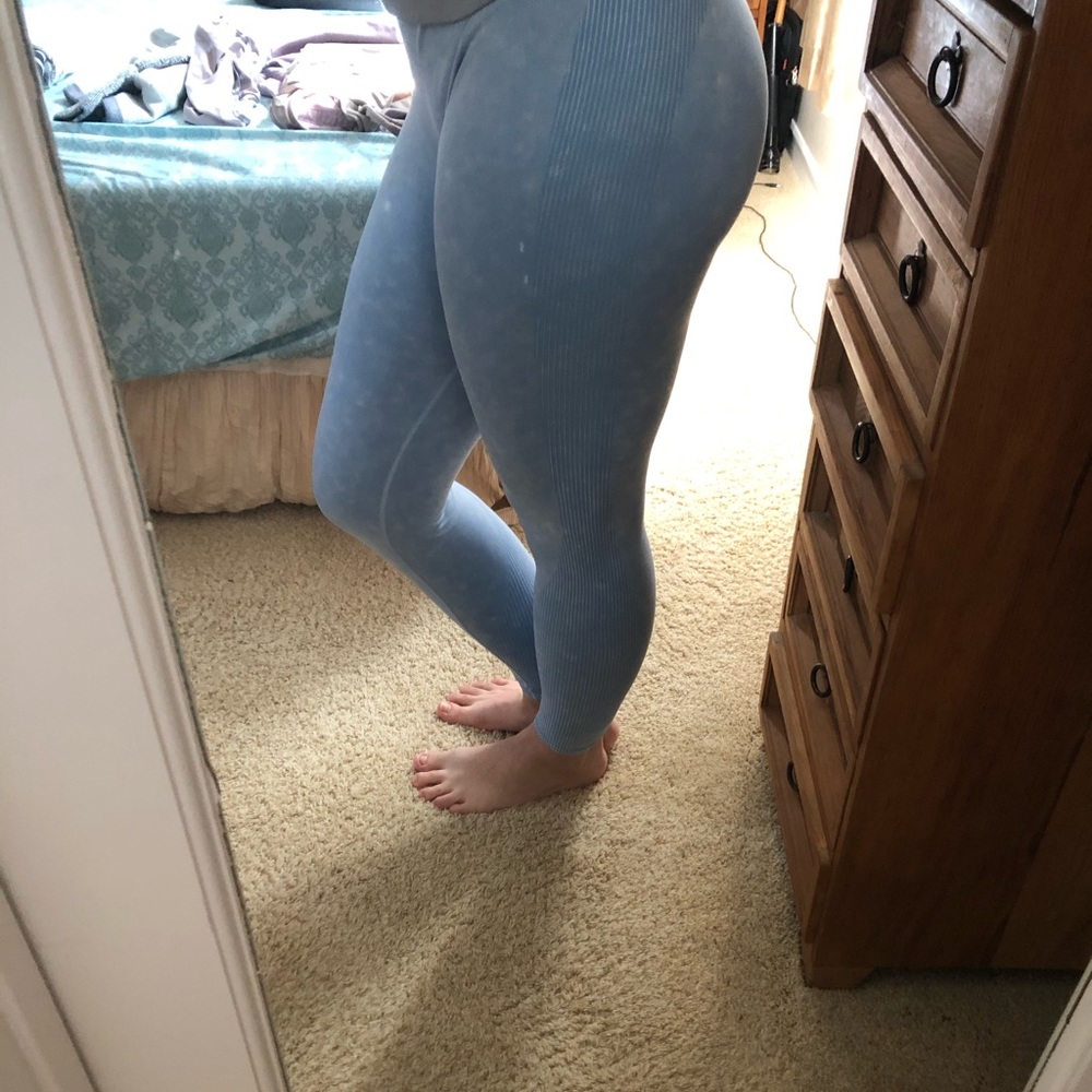 Pink leggings